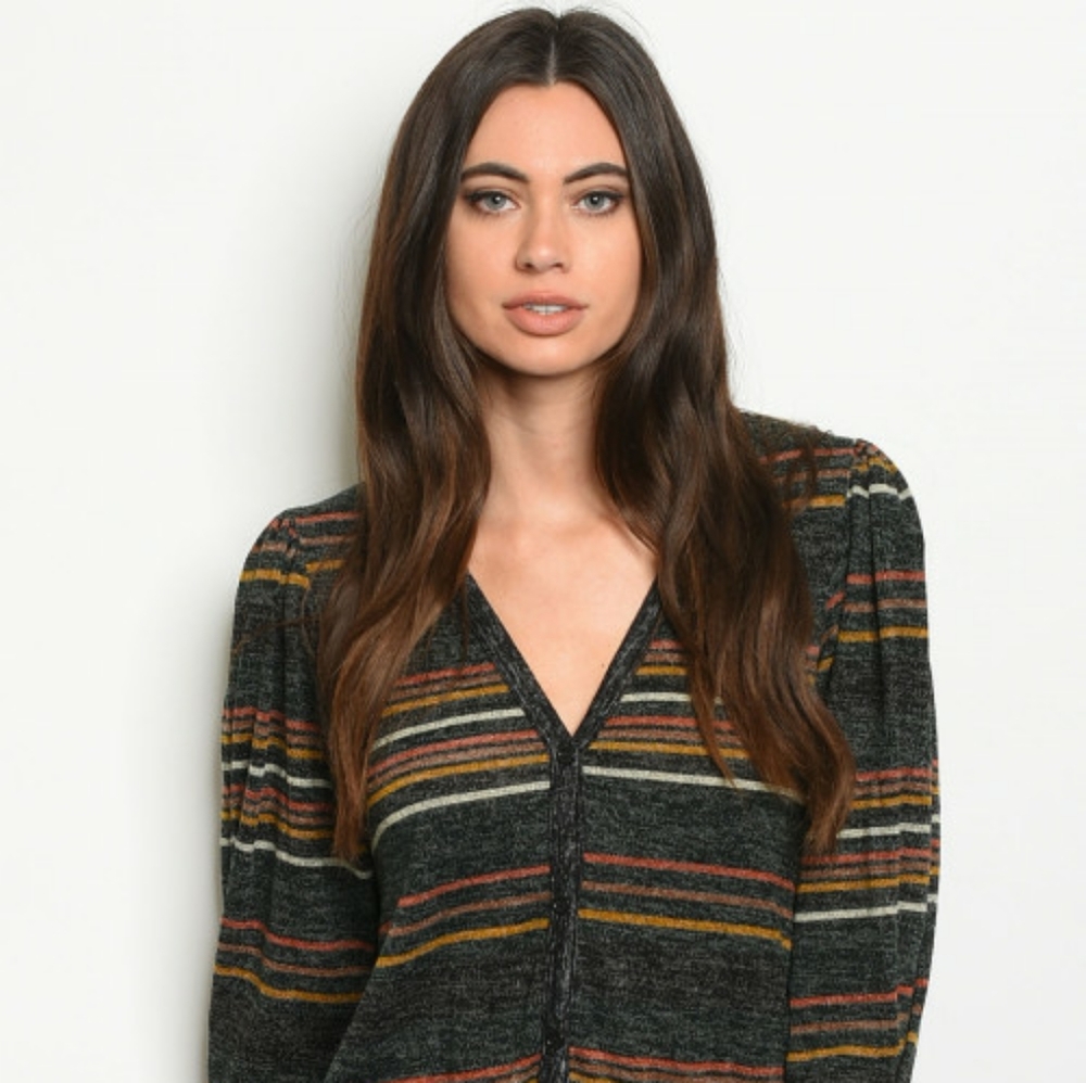 SALE🔥Soft Striped Button Top / Cardigan